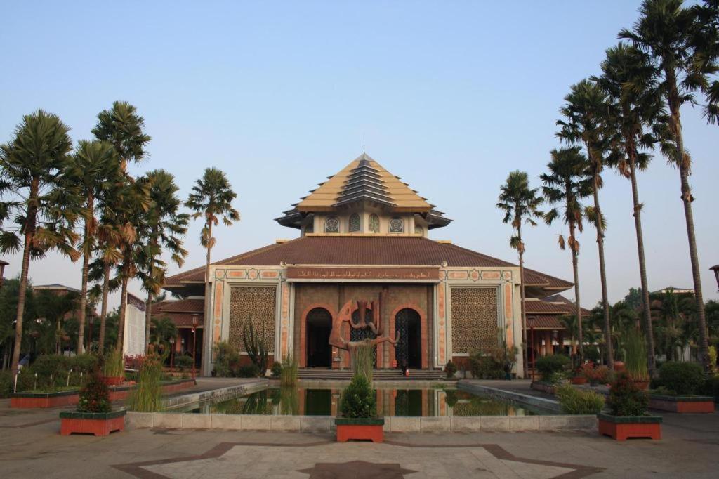 Puri Chorus Boutique Hotel Pakualaman Exterior foto